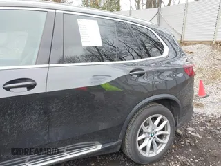 2023 BMW X5 xDrive40i with VIN 5UXCR6C07P9N61205, listed as a IAAI auction lot 42010313 with 34,127 mi miles. Bid and sale history available at carsss.com. Image 18.