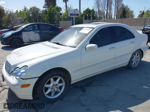 2003 Mercedes-Benz C 240 with VIN WDBRF61J93E012928, listed as a IAAI auction lot 41953644 with Not Provided miles and . Bid and sale history available at carsss.com. Image 6.