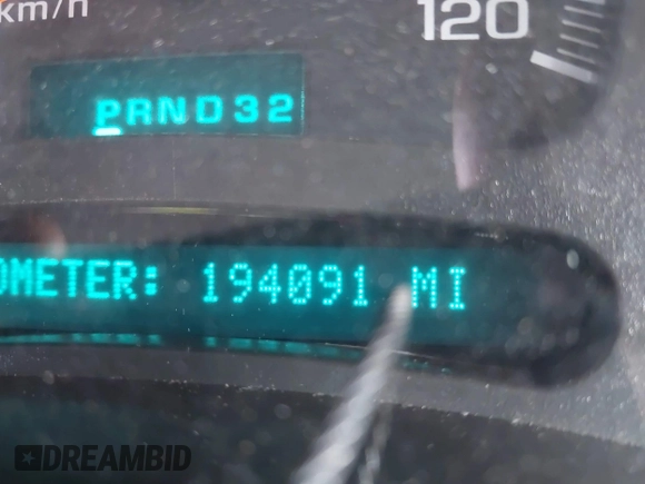 2003 Chevrolet Suburban LT with VIN 3GNFK16Z53G273961, listed as a IAAI auction lot 41875181 with 194,091 mi miles and . Bid and sale history available at DreamBid. Image 7.