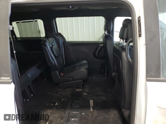 2014 Dodge Grand Caravan R/T with VIN 2C4RDGEG7ER183064, listed as a Copart auction lot 87761485 with 181,618 mi miles and Salvage Title. Bid and sale history available at DreamBid. Image 11.
