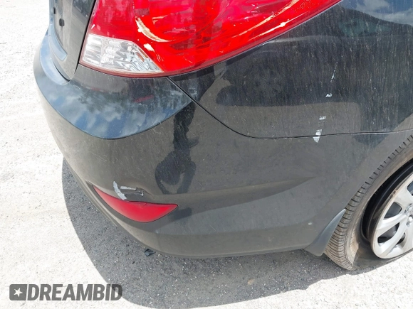 2013 Hyundai Accent GLS with VIN KMHCT4AE3DU459670, listed as a IAAI auction lot 39664548 with 155,591 mi miles. Bid and sale history available at carsss.com. Image 14.