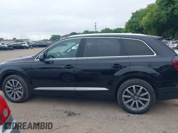 2018 Audi Q7 Prestige with VIN WA1VAAF76JD027530, listed as a IAAI auction lot 42684193 with 102,488 mi miles and . Bid and sale history available at DreamBid. Image 14.