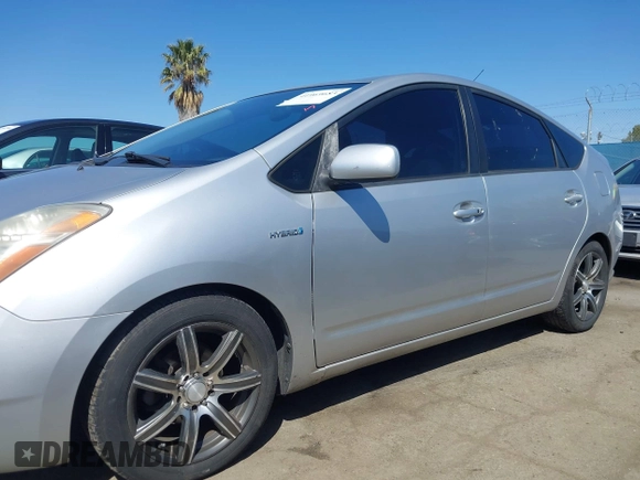2008 Toyota Prius with VIN JTDKB20U687786214, listed as a IAAI auction lot 41969683 with 403,350 mi miles and . Bid and sale history available at carsss.com. Image 14.