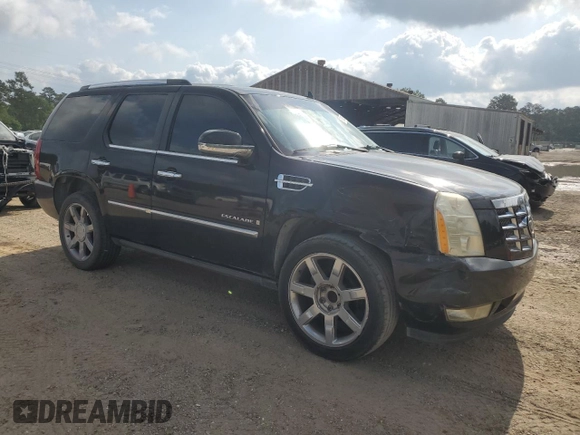 2007 Cadillac Escalade z VIN 1GYEC63867R288916, wystawiony jako Copart lot #57483545 z przebiegiem 175 344 mil mil oraz Szkoda całkowita • Salvage title. Historia ofert i sprzedaży dostępna na DreamBid. Obrazek 4.