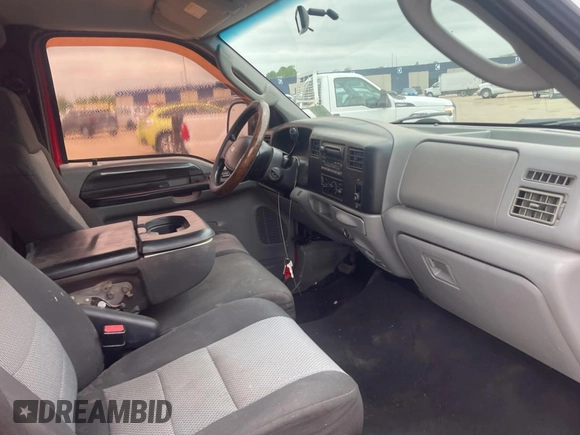 2003 Ford Super Duty F-250 XL with VIN 1FTNW20P43ED04324, listed as a Copart auction lot 54047495 with 251,401 mi miles and Clean Title. Bid and sale history available at carsss.com. Image 5.