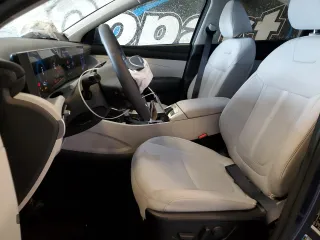 2025 Hyundai Tucson SEL z VIN 5NMJBCDEXSH465961, wystawiony jako Copart lot #60324295 z przebiegiem 15 844 mil mil oraz Szkoda całkowita • Salvage title. Historia ofert i sprzedaży dostępna na DreamBid. Obrazek 7.