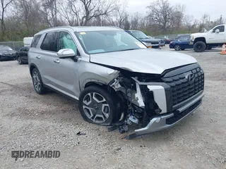 2024 Hyundai Palisade Limited z VIN KM8R5DGE5RU689195, wystawiony jako IAAI lot #42018646 z przebiegiem 27 709 mil mil oraz . Historia ofert i sprzedaży dostępna na DreamBid. Obrazek 1.