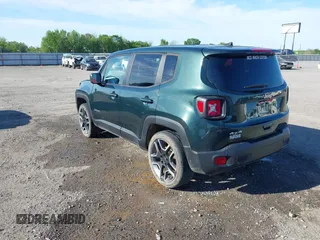 2021 Jeep Renegade Upland with VIN ZACNJDAB6MPM42885, listed as a IAAI auction lot 42013505 with 32,612 mi miles and . Bid and sale history available at DreamBid. Image 3.