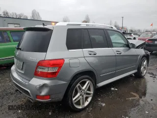 2010 Mercedes-Benz GLK 350 with VIN WDCGG8HBXAF499428, listed as a Copart auction lot 86188664 with 177,808 mi miles and Salvage Title. Bid and sale history available at DreamBid. Image 3.