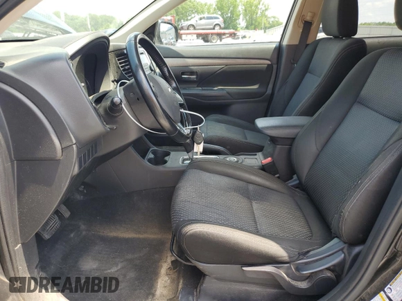 2016 Mitsubishi Outlander SE with VIN JA4AZ3A33GZ014849, listed as a Copart auction lot 62724875 with 114,328 mi miles and Clean title. Bid and sale history available at DreamBid. Image 7.