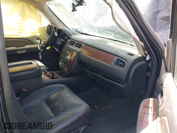 2008 Chevrolet Tahoe 2LT with VIN 1GNFC13JX8R107504, listed as a IAAI auction lot 42058079 with Not provided miles and . Bid and sale history available at DreamBid. Image 5.