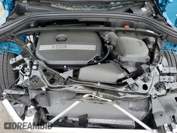 2025 BMW X1 xDrive28i z VIN WBX73EF06S5070458, wystawiony jako Copart lot #59026785 z przebiegiem Nie podano mil oraz Szkoda całkowita • Salvage title. Historia ofert i sprzedaży dostępna na DreamBid. Obrazek 12.