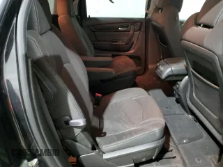2015 GMC Acadia SLE z VIN 1GKKVPKD9FJ247818, wystawiony jako Copart lot #51492395 z przebiegiem 88 265 mil mil oraz Szkoda całkowita • Salvage title. Historia ofert i sprzedaży dostępna na DreamBid. Obrazek 12.