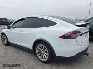 2016 Tesla Model X 70D with VIN 5YJXCBE2XGF013295, listed as a IAAI auction lot 41862736 with 96,190 mi miles. Bid and sale history available at carsss.com. Image 3.