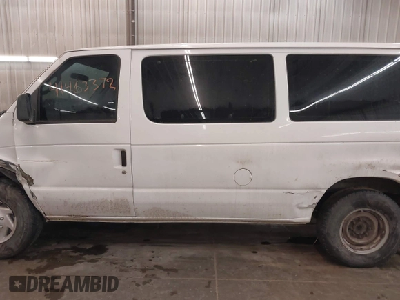 2014 Ford Econoline Passenger XL with VIN 1FBSS3BL7EDA11044, listed as a IAAI auction lot 41463372 with 139,932 mi miles and . Bid and sale history available at DreamBid. Image 15.