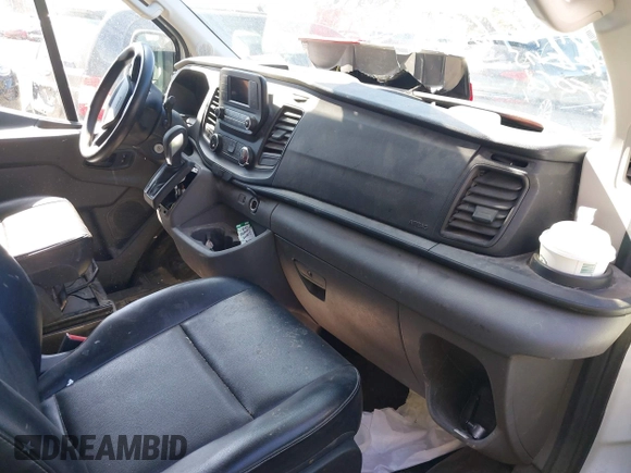 2020 Ford Transit Cargo с VIN 1FTBR1C8XLKA58387, выставлен на аукционе IAAI как лот 41781110 с пробегом 41 369 миль миль и . История ставок и продаж доступна на DreamBid. Изображение 5.