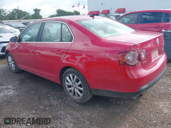 2010 Volkswagen Jetta Limited Edition with VIN 3VWRX7AJ3AM034125, listed as a IAAI auction lot 42577721 with 129,967 mi miles and . Bid and sale history available at DreamBid. Image 3.