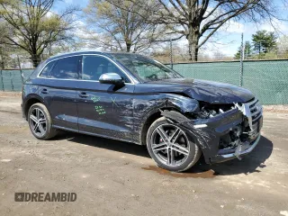 2020 Audi SQ5 Premium Plus with VIN WA1B4AFY3L2016244, listed as a Copart auction lot 51768275 with 30,084 mi miles and Salvage title. Bid and sale history available at DreamBid. Image 4.