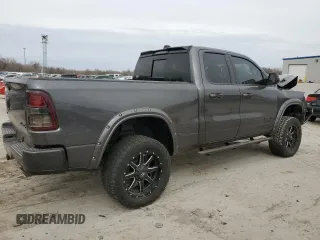 2022 Ram 1500 Big Horn z VIN 1C6SRFBT3NN145608, wystawiony jako Copart lot #47958225 z przebiegiem 51 134 mil mil oraz Szkoda całkowita • Salvage title. Historia ofert i sprzedaży dostępna na DreamBid. Obrazek 3.
