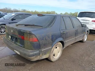 1993 Saab 9000 z VIN YS3CK65B1P1029962, wystawiony jako IAAI lot #41840965 z przebiegiem Nie podano mil oraz . Historia ofert i sprzedaży dostępna na DreamBid. Obrazek 4.