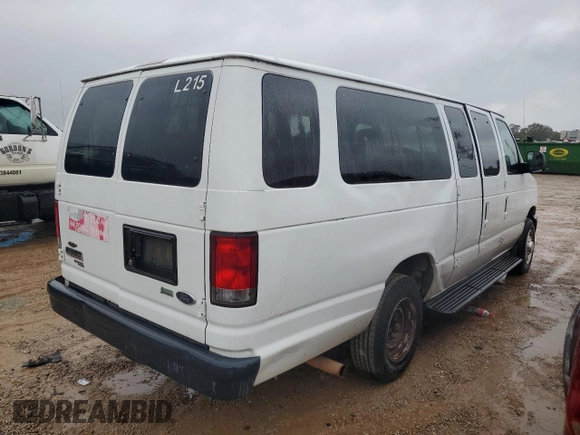 2013 Ford Econoline Passenger XL with VIN 1FBSS3BL7DDB29898, listed as a Copart auction lot 73433744 with 180,646 mi miles and Salvage Title. Bid and sale history available at DreamBid. Image 3.
