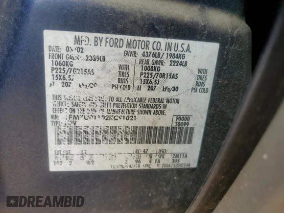2002 Ford Escape XLS Choice z VIN 1FMYU01102KC91021, wystawiony jako Copart lot #47584065 z przebiegiem 211 589 mil mil oraz Czysty tytuł • Clean title. Historia ofert i sprzedaży dostępna na DreamBid. Obrazek 13.