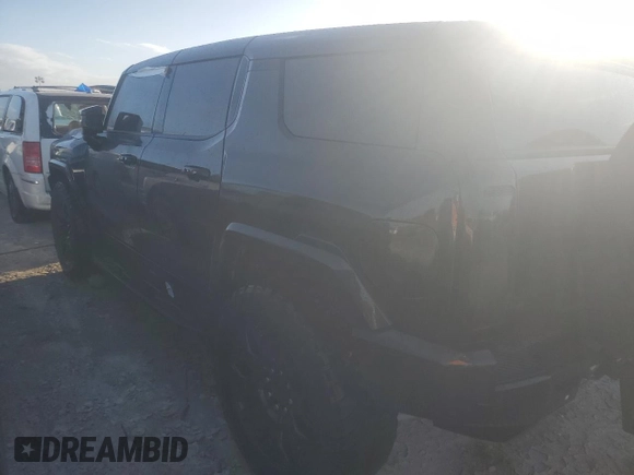 2024 GMC Hummer EV 3X z VIN 1GKB0RDC4RU103837, wystawiony jako Copart lot #76064674 z przebiegiem Nie podano mil oraz Nie do naprawy. Historia ofert i sprzedaży dostępna na DreamBid. Obrazek 2.