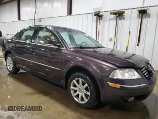 2004 Volkswagen Passat GLS z VIN WVWPD63B24P158792, wystawiony jako Copart lot #53449945 z przebiegiem 90 749 mil mil oraz Szkoda całkowita • Salvage title. Historia ofert i sprzedaży dostępna na DreamBid. Obrazek 4.