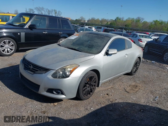 2012 Nissan Altima 3.5 SR with VIN 1N4BL2EP6CC150026, listed as a IAAI auction lot 42050061 with 222,001 mi miles. Bid and sale history available at carsss.com. Image 2.
