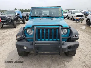 2020 Jeep Wrangler Unlimited Willys with VIN 1C4HJXDN4LW137202, listed as a Copart auction lot 50797485 with 109,509 mi miles and Salvage title. Bid and sale history available at DreamBid. Image 5.