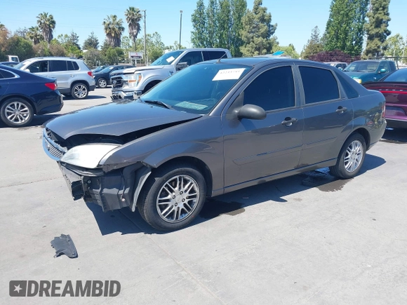2006 Ford Focus S with VIN 1FAFP34N36W146594, listed as a IAAI auction lot 42233385 with 129,741 mi miles and . Bid and sale history available at carsss.com. Image 2.