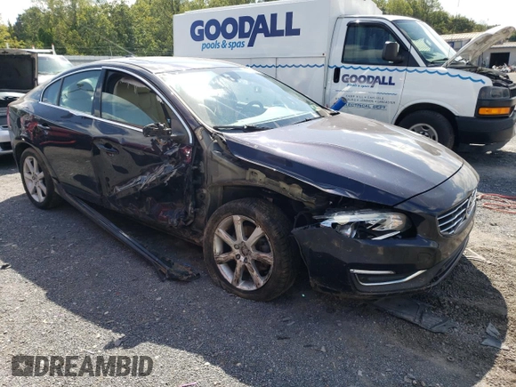 2016 Volvo S60 T5 Drive-E Premier with VIN YV126MFKXG2411504, listed as a Copart auction lot 68546593 with 131,597 mi miles. Bid and sale history available at carsss.com. Image 4.