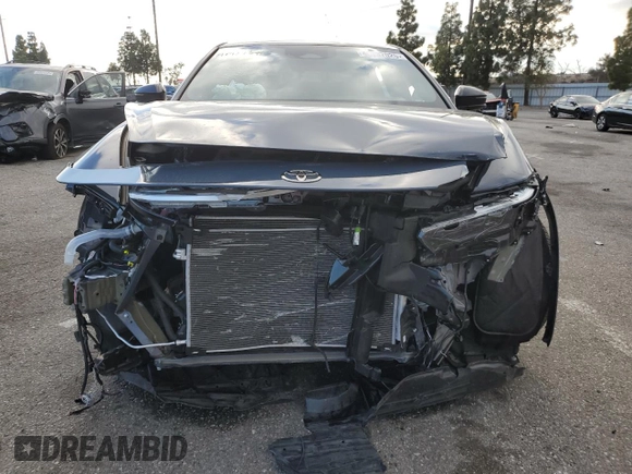 2025 Toyota Crown XLE with VIN JTDAAAAF7S3032651, listed as a Copart auction lot 43737025 with 14,812 mi miles and Salvage Title. Bid and sale history available at carsss.com. Image 5.