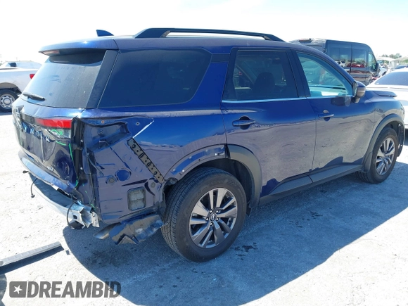 2022 Nissan Pathfinder SV with VIN 5N1DR3BAXNC239233, listed as a IAAI auction lot 41858513 with 32,632 mi miles and . Bid and sale history available at DreamBid. Image 4.