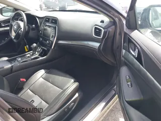 2021 Nissan Maxima SV z VIN 1N4AA6CVXMC508952, wystawiony jako IAAI lot #42491745 z przebiegiem 66 250 mil mil oraz . Historia ofert i sprzedaży dostępna na DreamBid. Obrazek 5.