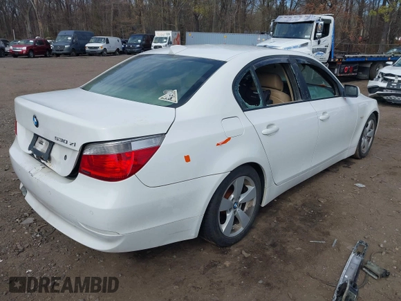 2007 BMW 5 Series 530xi with VIN WBANF73537CU26484, listed as a IAAI auction lot 42060808 with 164,727 mi miles and . Bid and sale history available at carsss.com. Image 4.