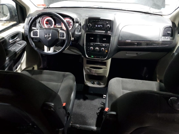 2016 Dodge Grand Caravan American Value Pkg with VIN 2C4RDGBGXGR319551, listed as a Copart auction lot 44242325 with 147,659 mi miles and Salvage Title. Bid and sale history available at carsss.com. Image 8.