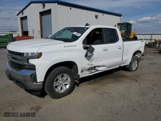 2019 Chevrolet Silverado 1500 LT with VIN 1GCRYDEK2KZ343568, listed as a Copart auction lot 71106664 with 131,737 mi miles and Salvage Title. Bid and sale history available at carsss.com. Image 1.