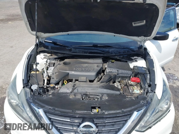 2017 Nissan Altima SR with VIN 1N4AL3AP7HC218218, listed as a IAAI auction lot 41848359 with 175,626 mi miles and . Bid and sale history available at carsss.com. Image 10.
