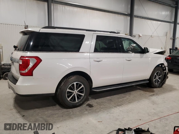 2018 Ford Expedition Max XLT with VIN 1FMJK1JT7JEA45739, listed as a Copart auction lot 58240025 with Not provided miles and Salvage title. Bid and sale history available at DreamBid. Image 3.