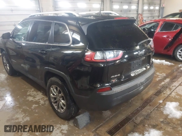 2019 Jeep Cherokee Altitude with VIN 1C4PJMLB4KD268366, listed as a IAAI auction lot 41716837 with 136,185 mi miles and . Bid and sale history available at DreamBid. Image 3.