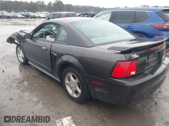 2004 Ford Mustang Standard z VIN 1FAFP40414F105171, wystawiony jako IAAI lot #41754232 z przebiegiem Nie podano mil oraz . Historia ofert i sprzedaży dostępna na DreamBid. Obrazek 3.