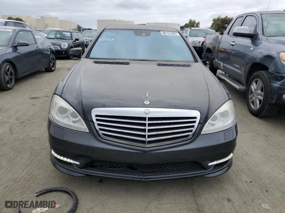 2012 Mercedes-Benz S-Class S 550 with VIN WDDNG7DB7CA466826, listed as a Copart auction lot 88154585 with 127,856 mi miles and Salvage Title. Bid and sale history available at carsss.com. Image 5.