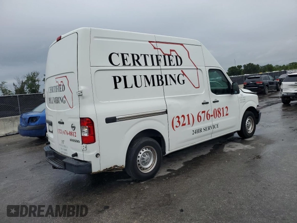 2017 Nissan NV Cargo SV z VIN 1N6BF0LY9HN807928, wystawiony jako Copart lot #60340275 z przebiegiem 133 501 mil mil oraz Szkoda całkowita • Salvage title. Historia ofert i sprzedaży dostępna na DreamBid. Obrazek 3.