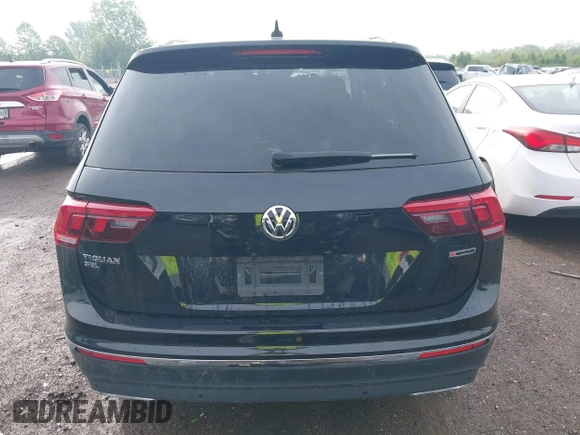 2020 Volkswagen Tiguan SE with VIN 3VV2B7AX8LM177213, listed as a IAAI auction lot 42125606 with 34,578 mi miles and . Bid and sale history available at DreamBid. Image 17.