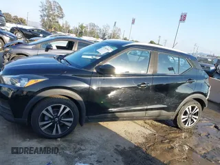 2020 Nissan Kicks SV with VIN 3N1CP5CV5LL488501, listed as a IAAI auction lot 41543069 with 68,588 mi miles and . Bid and sale history available at DreamBid. Image 15.