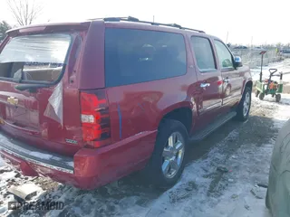 2012 Chevrolet Suburban LTZ with VIN 1GNSKKE77CR272718, listed as a IAAI auction lot 41383013 with 192,639 mi miles. Bid and sale history available at carsss.com. Image 4.