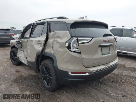 2022 GMC Terrain AT4 with VIN 3GKALYEV1NL198536, listed as a IAAI auction lot 42496284 with 290 mi miles and . Bid and sale history available at DreamBid. Image 3.