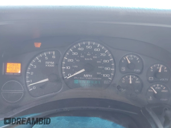 2004 Chevrolet Silverado 1500 LS with VIN 1GCEC14T24Z215856, listed as a IAAI auction lot 41840514 with 137,747 mi miles. Bid and sale history available at carsss.com. Image 7.