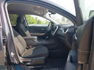2019 GMC Acadia SLE z VIN 1GKKNLLS7KZ216651, wystawiony jako IAAI lot #42419362 z przebiegiem 31 352 mil mil oraz . Historia ofert i sprzedaży dostępna na DreamBid. Obrazek 5.